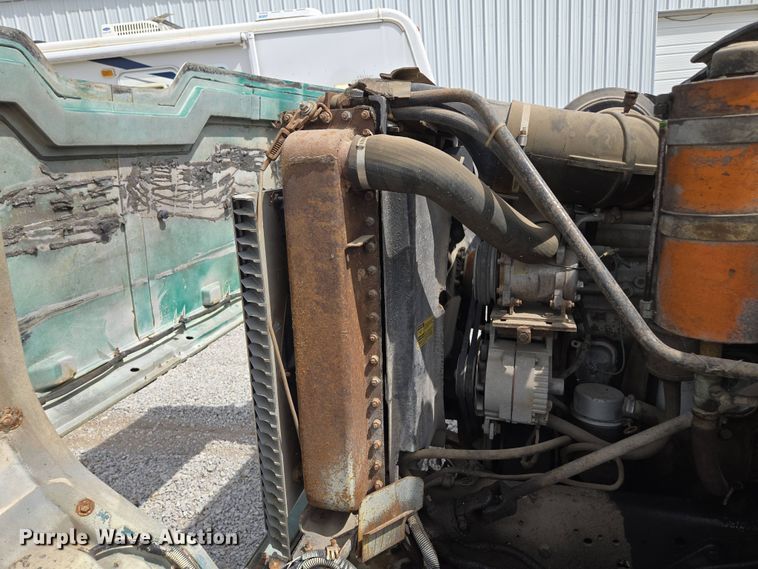 image for item EM7164 1981 GMC Brigadier flatbed truck with mud mixing system