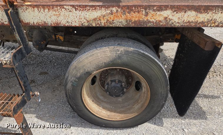 image for item EM7164 1981 GMC Brigadier flatbed truck with mud mixing system