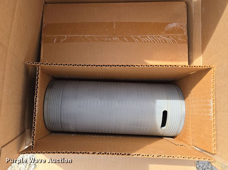 image for item EM7164 1981 GMC Brigadier flatbed truck with mud mixing system