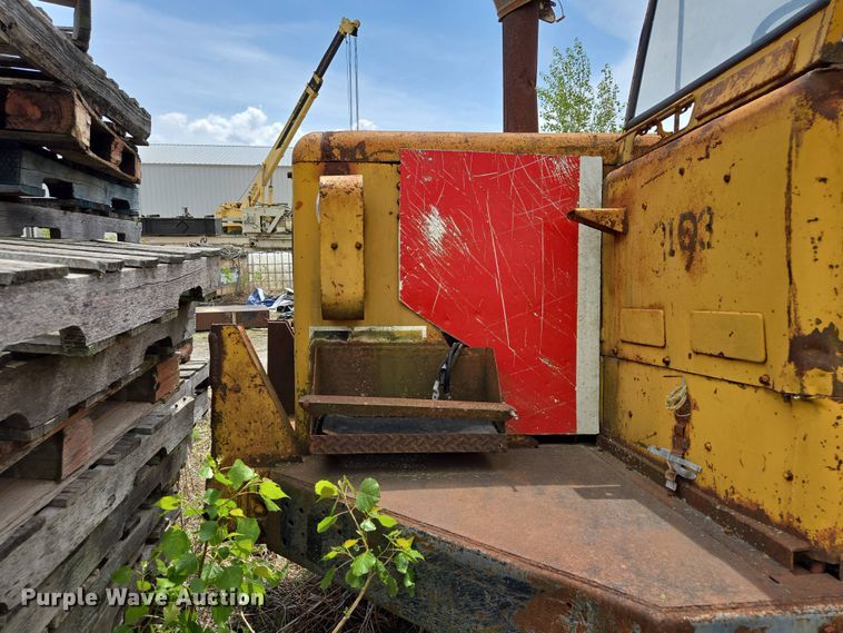 image for item EM7166 1966 Caterpillar 631B conventional scraper 