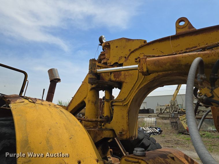 image for item EM7166 1966 Caterpillar 631B conventional scraper 