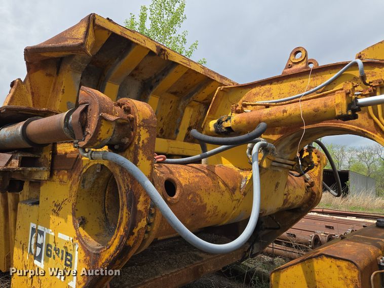 image for item EM7166 1966 Caterpillar 631B conventional scraper 