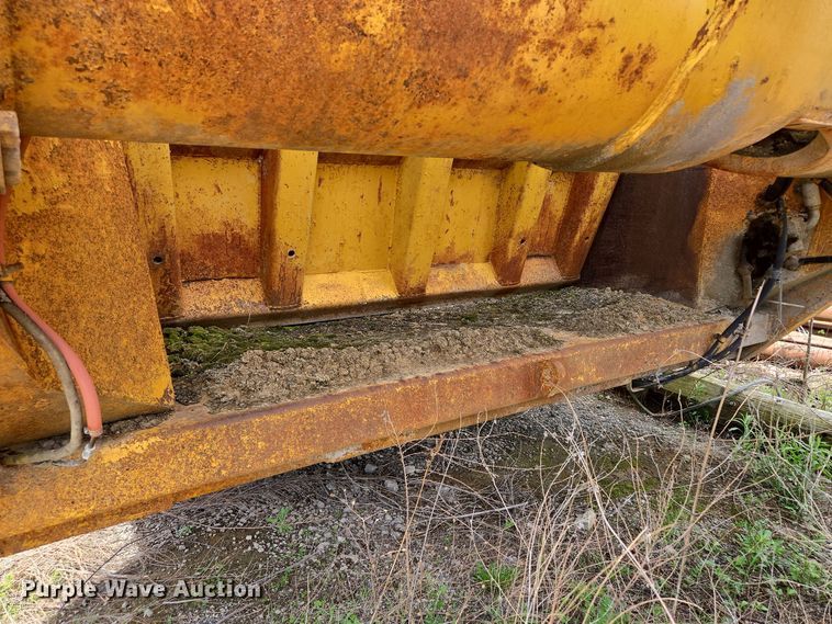 image for item EM7166 1966 Caterpillar 631B conventional scraper 