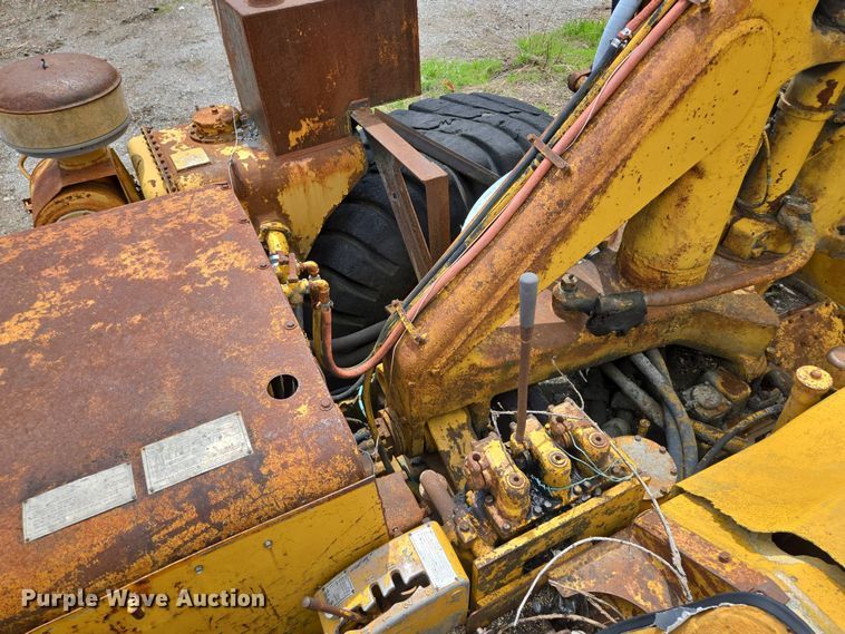 image for item EM7166 1966 Caterpillar 631B conventional scraper 