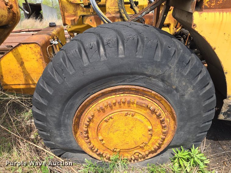 image for item EM7166 1966 Caterpillar 631B conventional scraper 