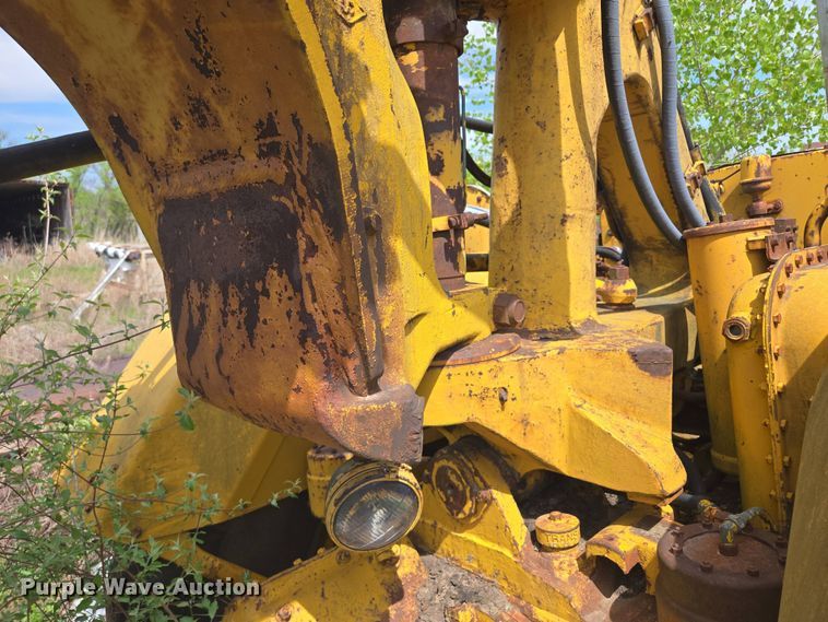 image for item EM7167 1967 Caterpillar 619C elevating scraper