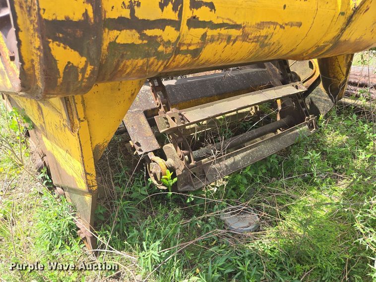 image for item EM7167 1967 Caterpillar 619C elevating scraper