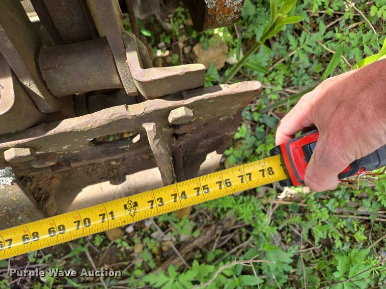 image for item EM7167 1967 Caterpillar 619C elevating scraper