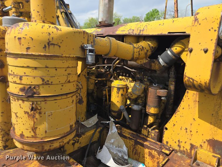 image for item EM7167 1967 Caterpillar 619C elevating scraper