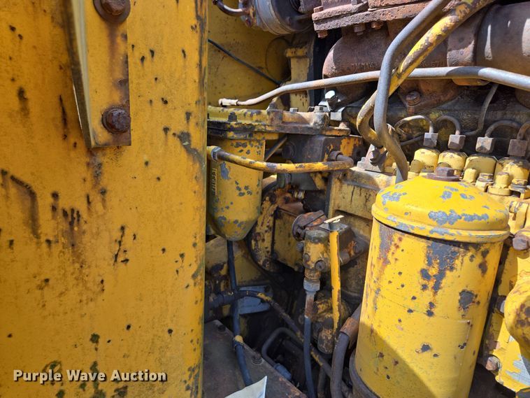 image for item EM7167 1967 Caterpillar 619C elevating scraper