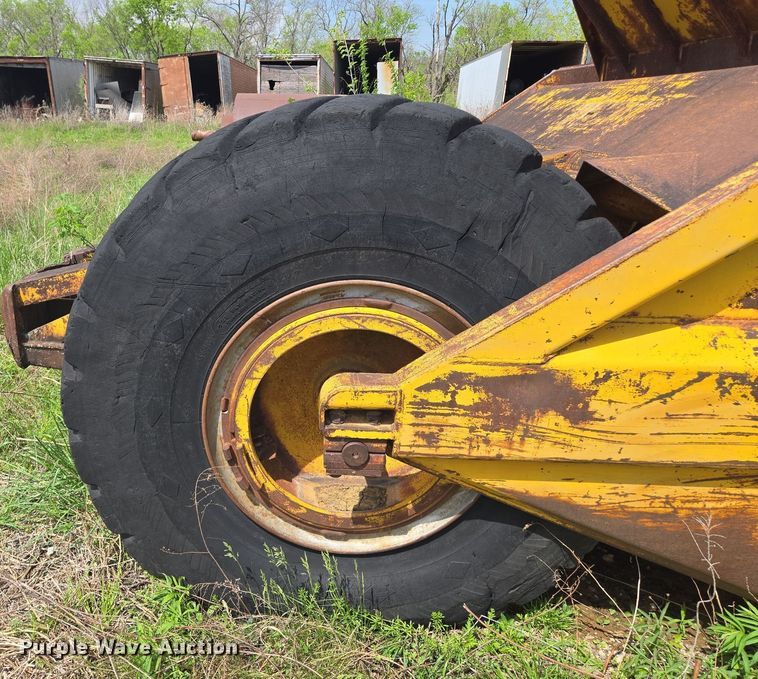 image for item EM7167 1967 Caterpillar 619C elevating scraper