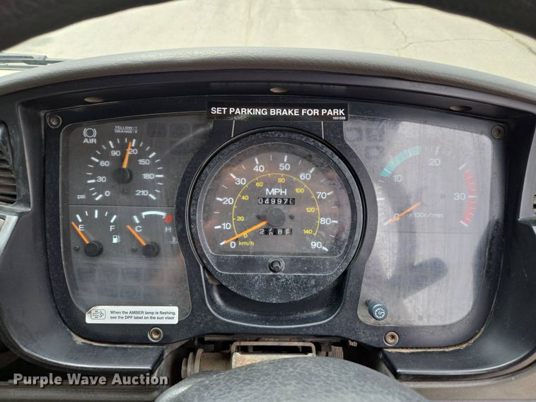 image for item EM7169 2009 Elgin Eagle  street sweeper truck