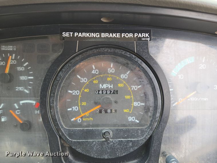 image for item EM7169 2009 Elgin Eagle  street sweeper truck