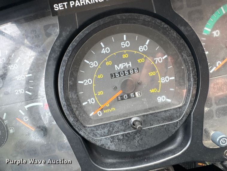 image for item EM7169 2009 Elgin Eagle  street sweeper truck