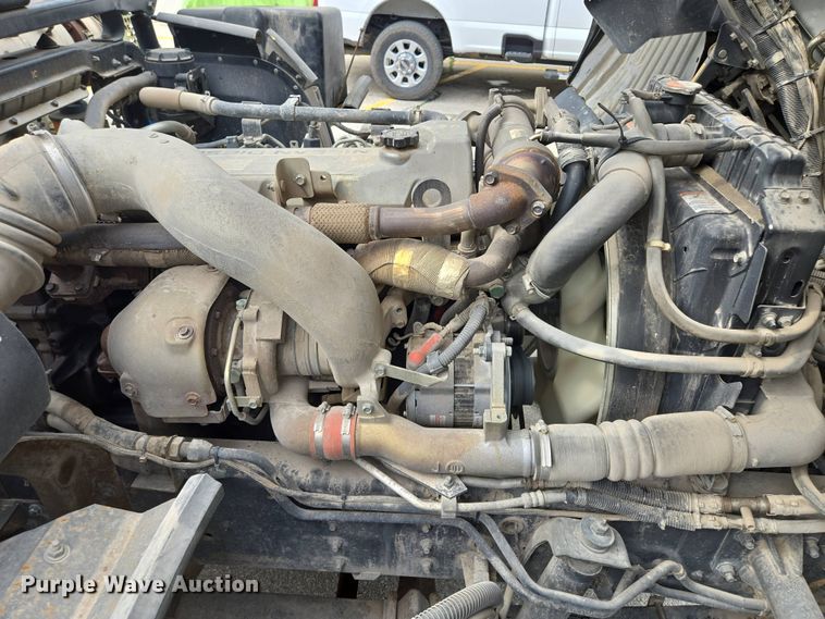 image for item EM7169 2009 Elgin Eagle  street sweeper truck