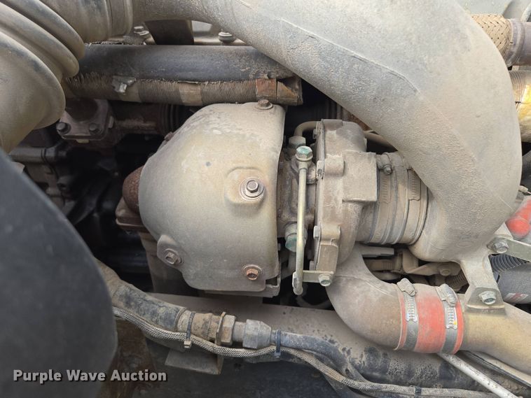 image for item EM7169 2009 Elgin Eagle  street sweeper truck