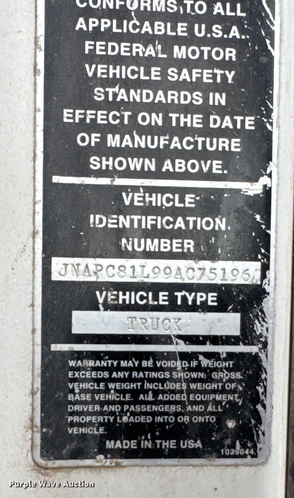 image for item EM7169 2009 Elgin Eagle  street sweeper truck