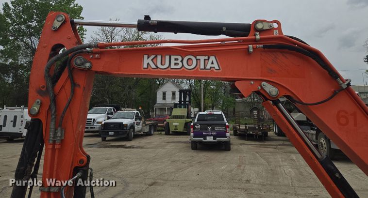 image for item EM7171 2014 Kubota  KX040–4 mini excavator