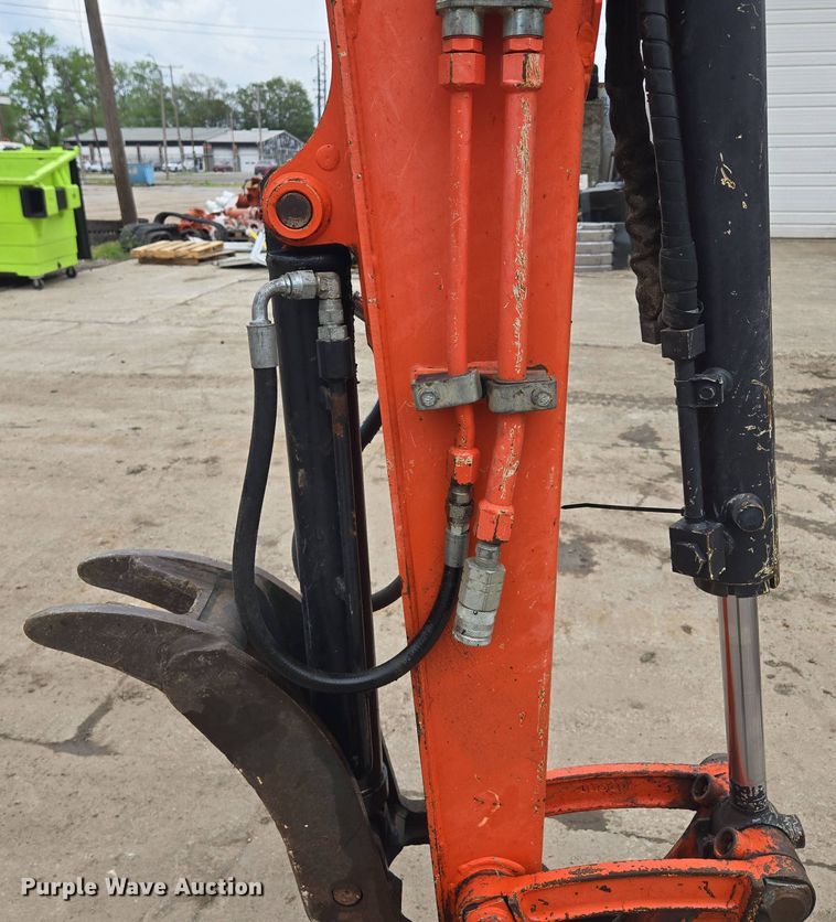 image for item EM7171 2014 Kubota  KX040–4 mini excavator