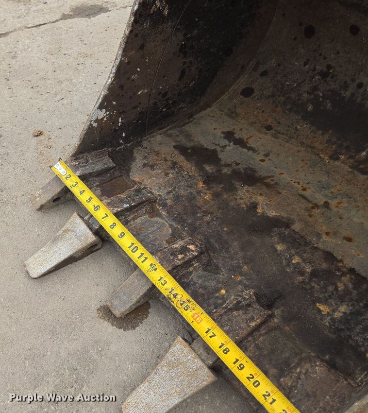 image for item EM7171 2014 Kubota  KX040–4 mini excavator