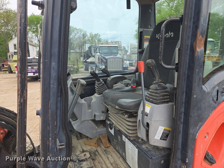 image for item EM7171 2014 Kubota  KX040–4 mini excavator