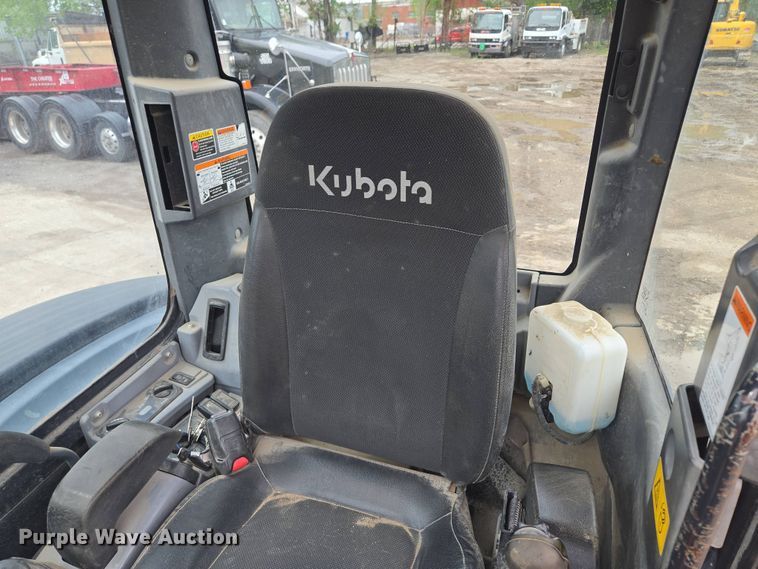 image for item EM7171 2014 Kubota  KX040–4 mini excavator