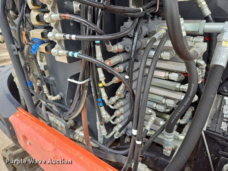 image for item EM7171 2014 Kubota  KX040–4 mini excavator