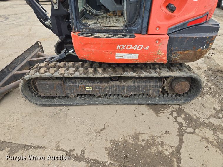 image for item EM7171 2014 Kubota  KX040–4 mini excavator