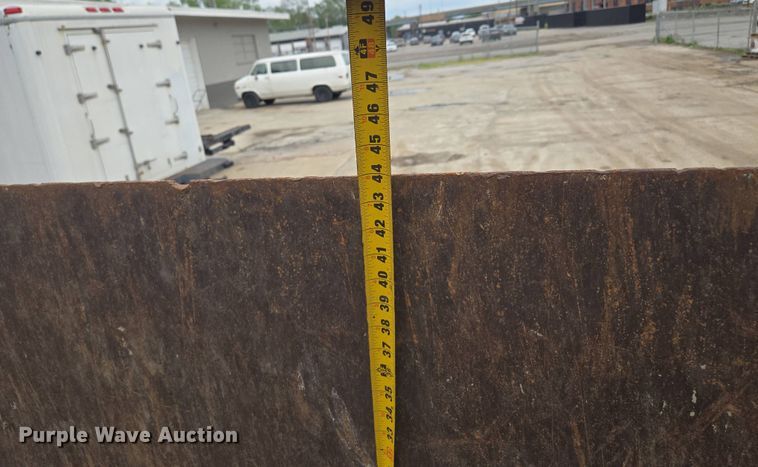 image for item EM7172 2009 International  7400 dump truck