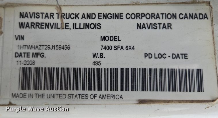 image for item EM7172 2009 International  7400 dump truck