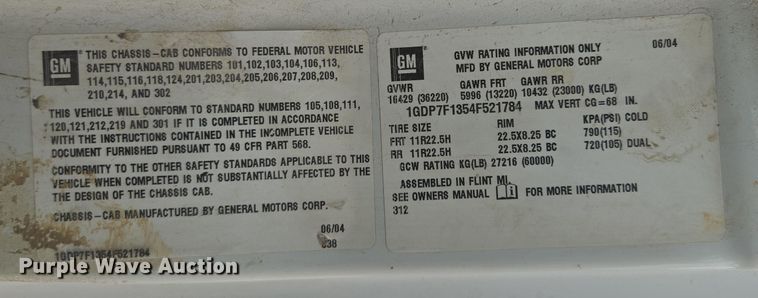 image for item EM7173 2004 GMC  T7500 dump truck