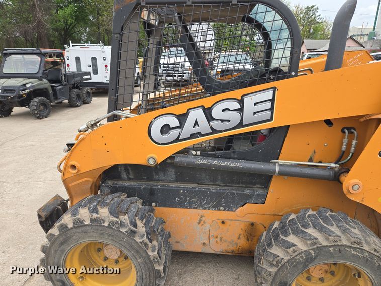 image for item EM7174 2016 Case  SR240 skid steer loader