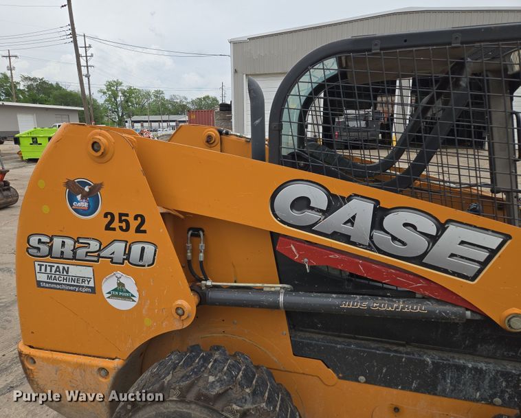 image for item EM7174 2016 Case  SR240 skid steer loader
