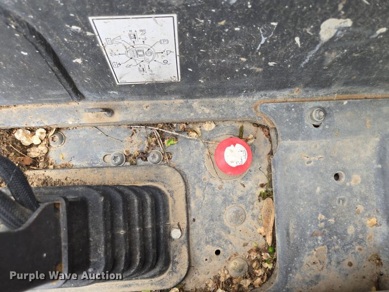 image for item EM7174 2016 Case  SR240 skid steer loader