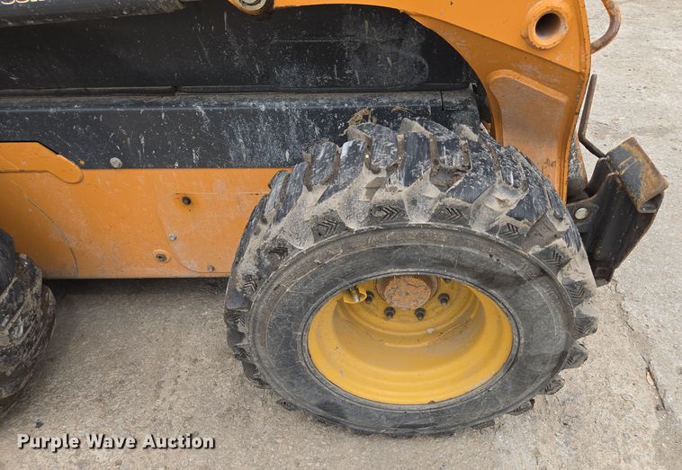 image for item EM7174 2016 Case  SR240 skid steer loader