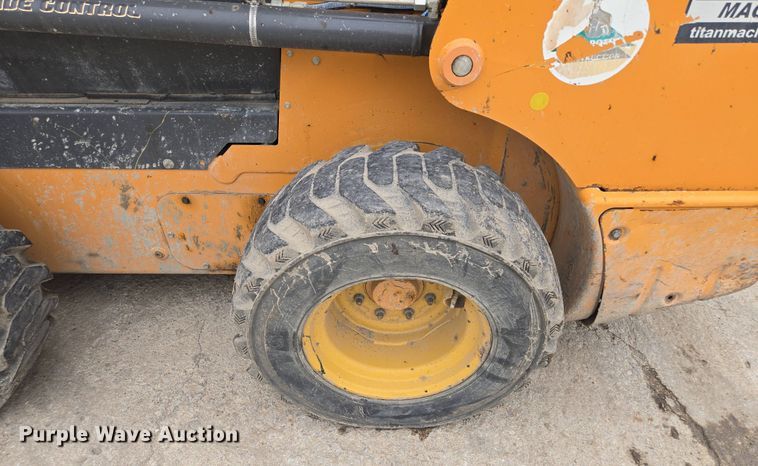 image for item EM7174 2016 Case  SR240 skid steer loader