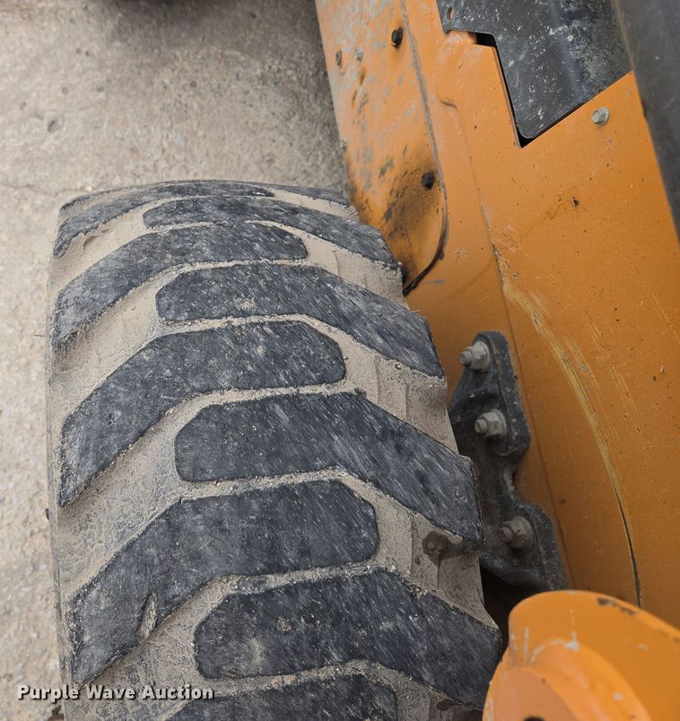 image for item EM7174 2016 Case  SR240 skid steer loader