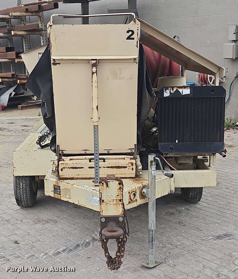 image for item EM7226 Finn BB302-16 mulch blower