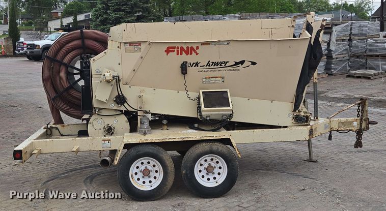 image for item EM7226 Finn BB302-16 mulch blower