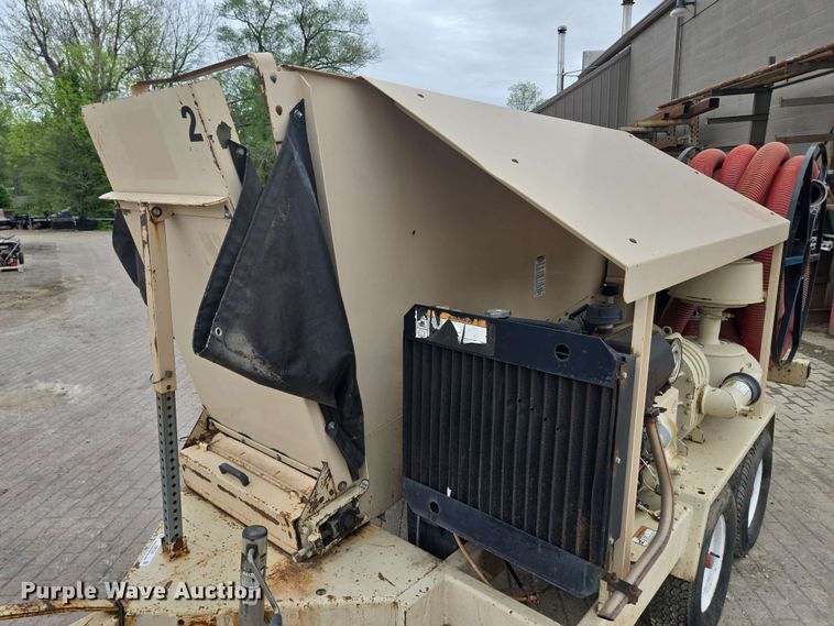 image for item EM7226 Finn BB302-16 mulch blower