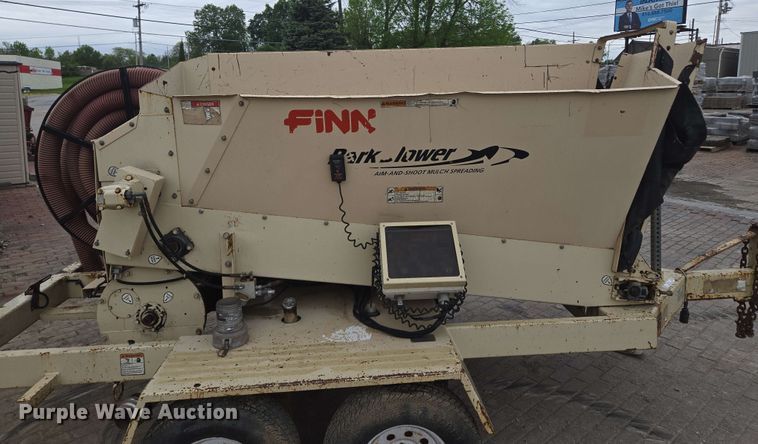 image for item EM7226 Finn BB302-16 mulch blower