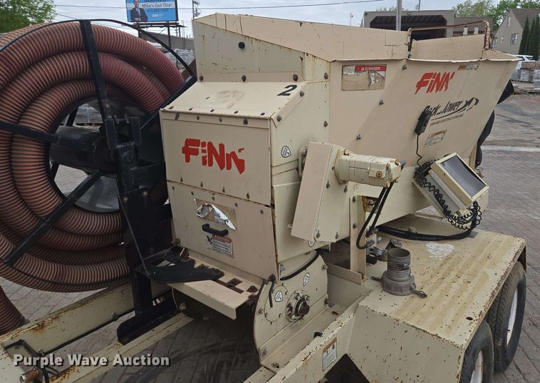 image for item EM7226 Finn BB302-16 mulch blower