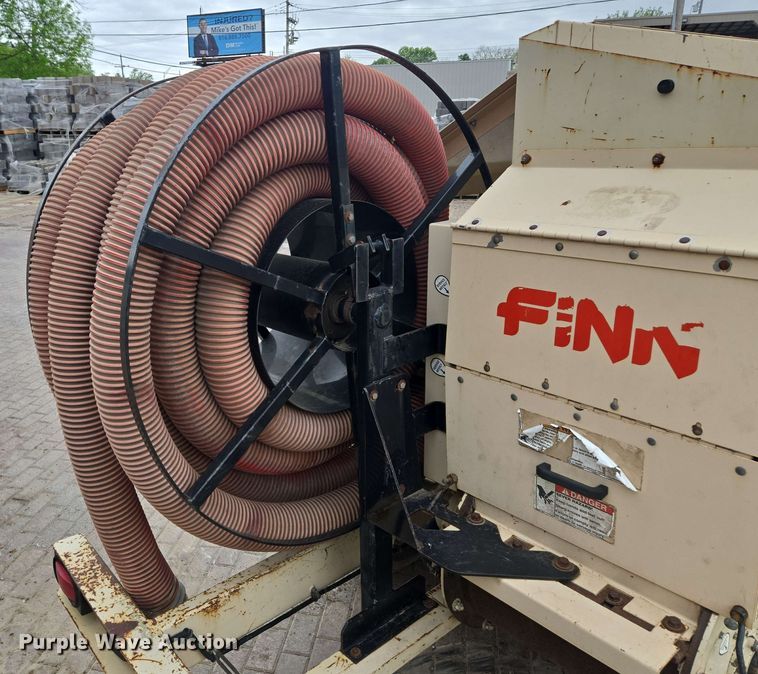 image for item EM7226 Finn BB302-16 mulch blower