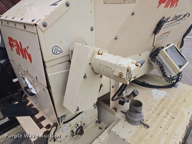 image for item EM7226 Finn BB302-16 mulch blower