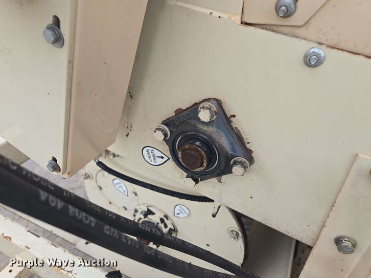 image for item EM7226 Finn BB302-16 mulch blower