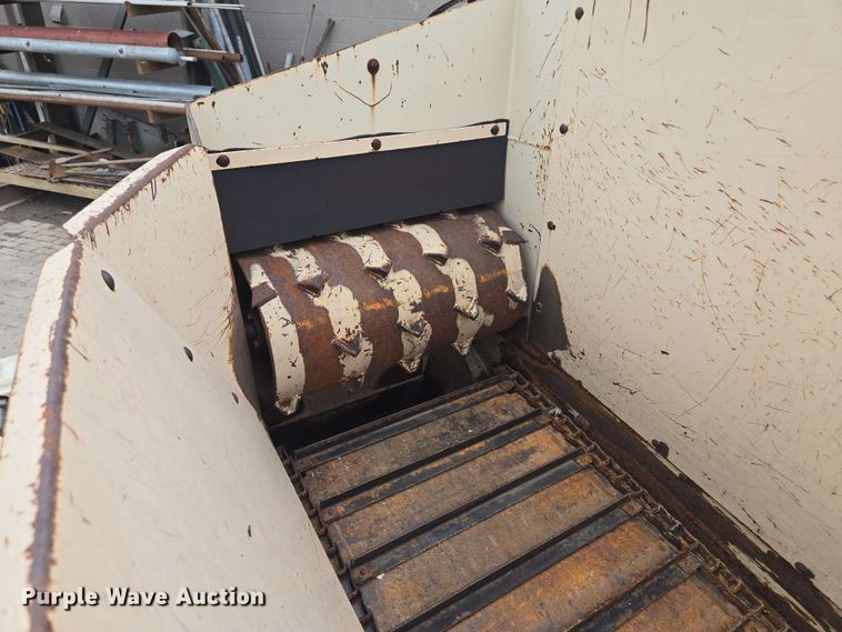 image for item EM7226 Finn BB302-16 mulch blower