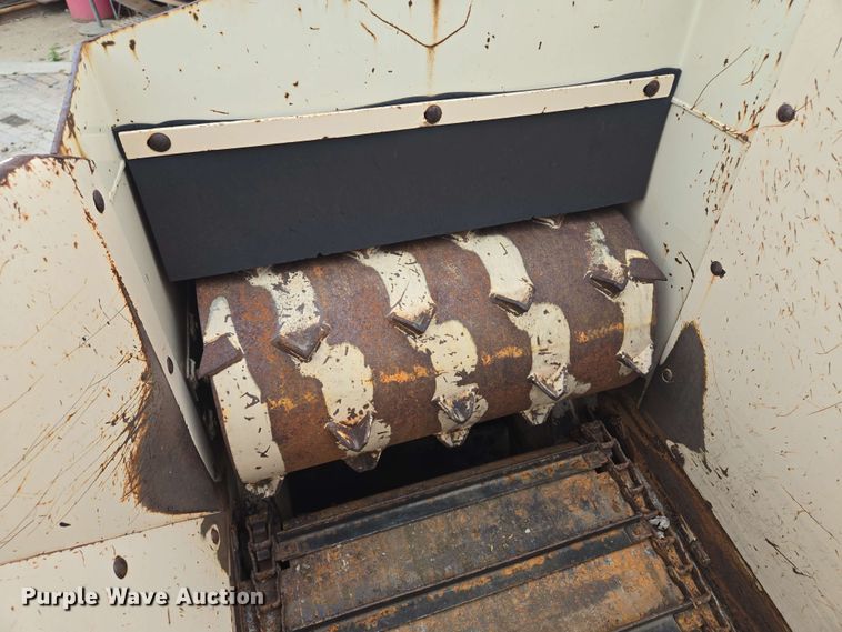 image for item EM7226 Finn BB302-16 mulch blower