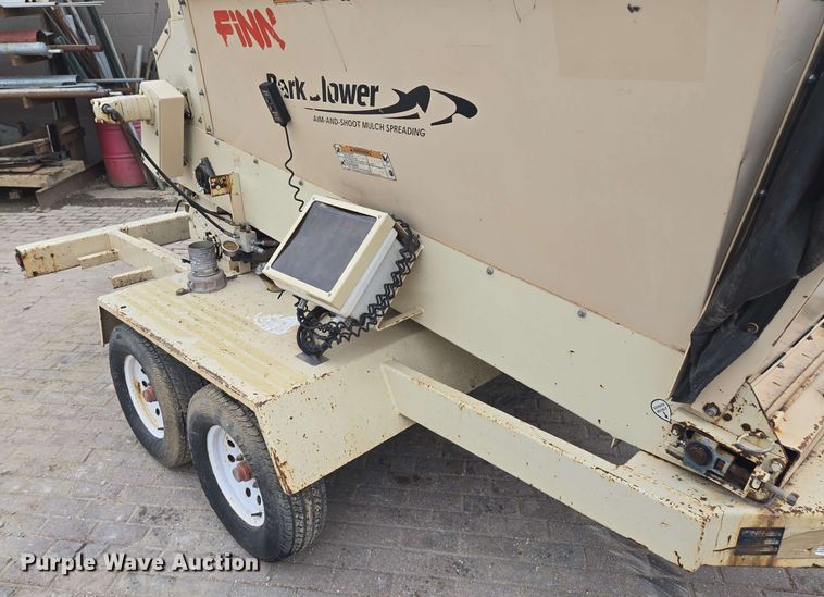 image for item EM7226 Finn BB302-16 mulch blower