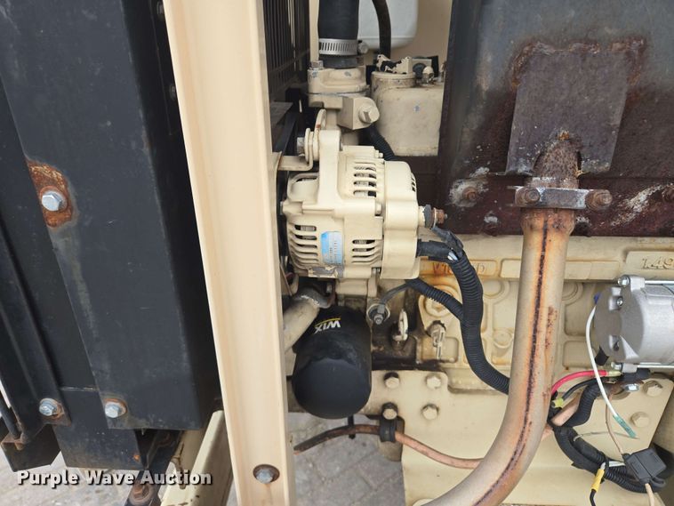 image for item EM7226 Finn BB302-16 mulch blower