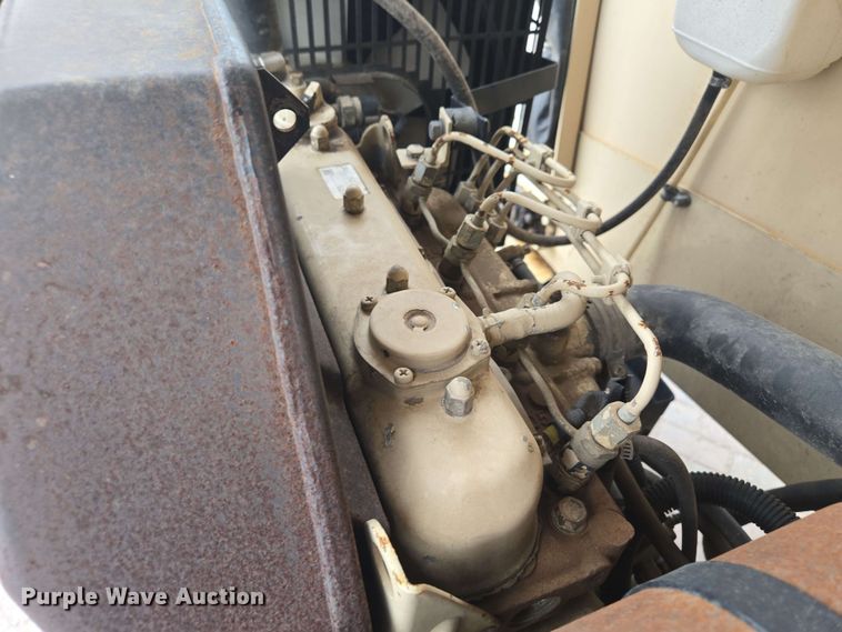 image for item EM7226 Finn BB302-16 mulch blower